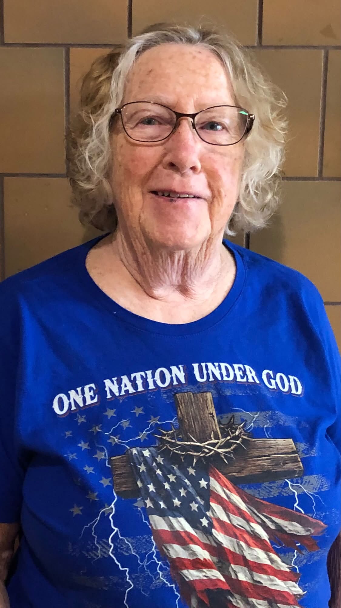 Carole Pierson Named 2026 Clay County Golden Delicious Apple Belle